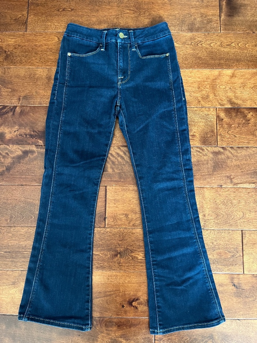 FRAME Le Crop Mini Boot Jeans